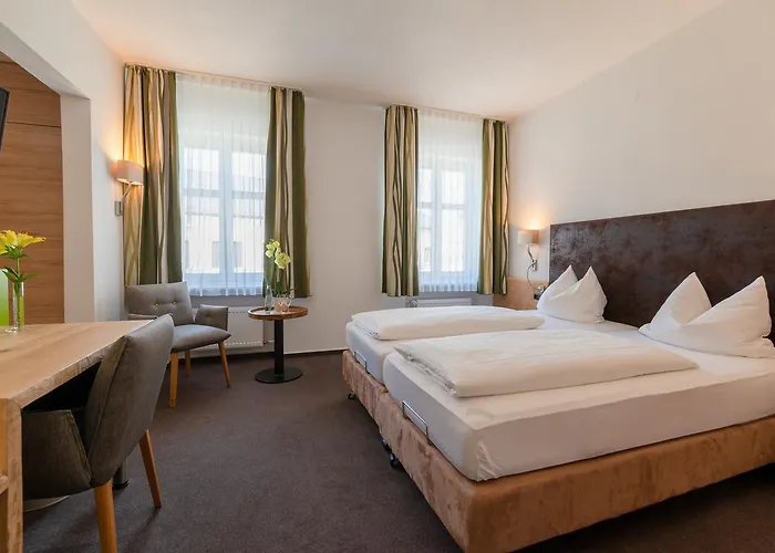 & Goldene Krone Hotel 3*